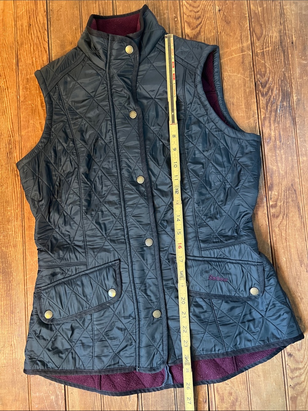 Women’s Barbour Quilted Black Women's Vest with Burgundy Lining - Picture 4 of 6